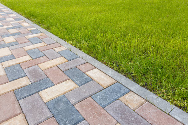 Best Residential Driveway Paver Services  in Midlothian, IL